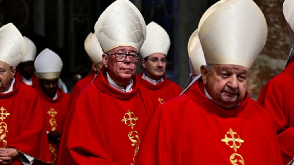 BAJO LLAVE 133 CARDENALES ELIGEN AL SUCESOR DE FRANCISCO